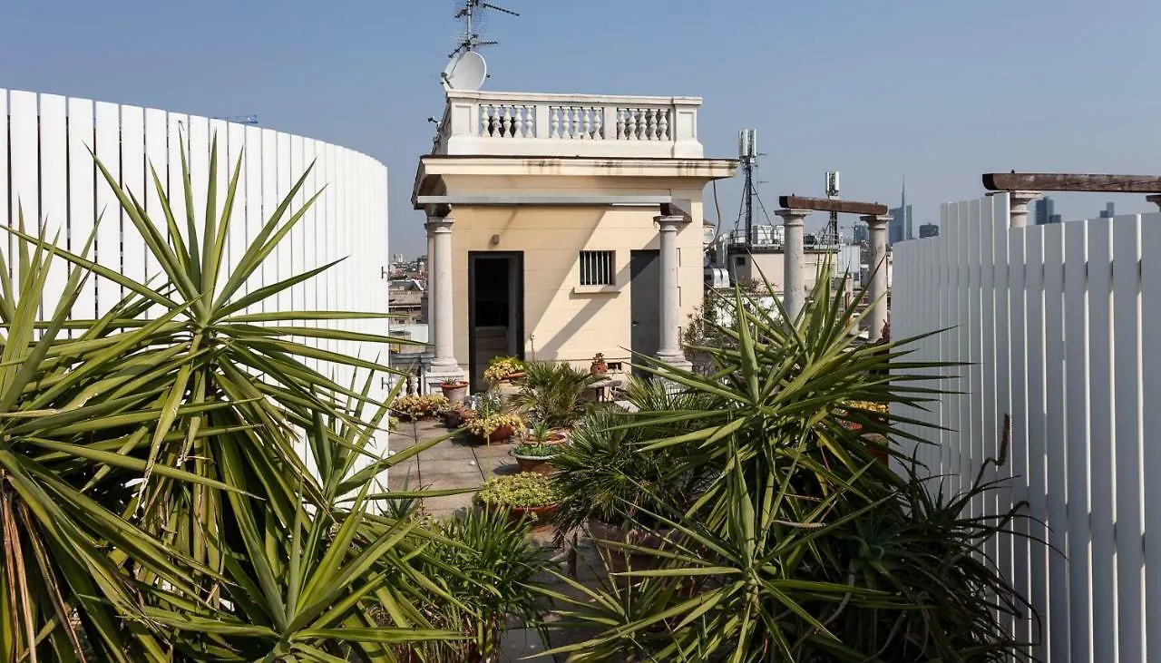 Italianway-Santa Radegonda Apartment Milan
